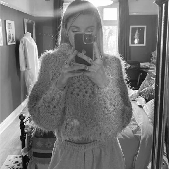 NWT FREE PEOPLE RUSTIC INN PULLOVER FUZZY CROP SWEATER - Picture 1 of 4